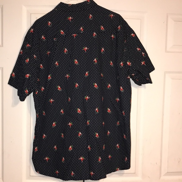Men’s NWT Free Planet Santa Shirt - Picture 7 of 8